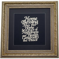 מסגרת ממוסגרת לתלייה עם פלקטה זהב 42x43 ס