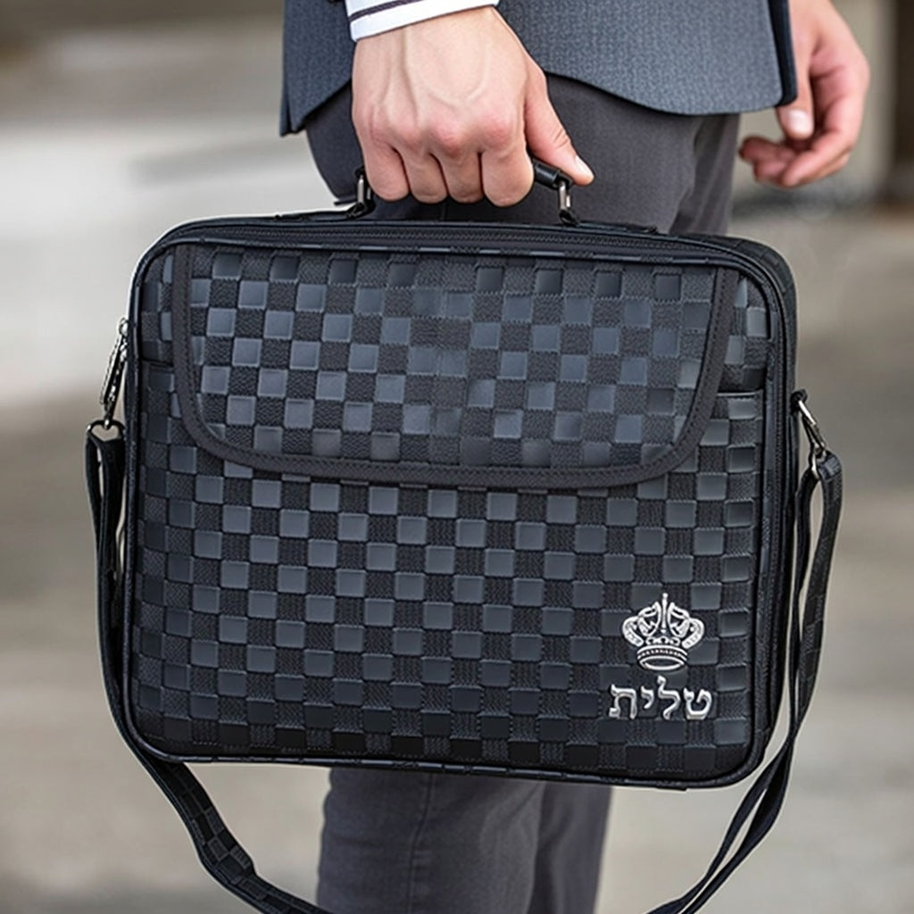 תיק טלית גדול גוון שחור פיו מפואר אותיות בולטות "כתר" 43X36 ס"מ
