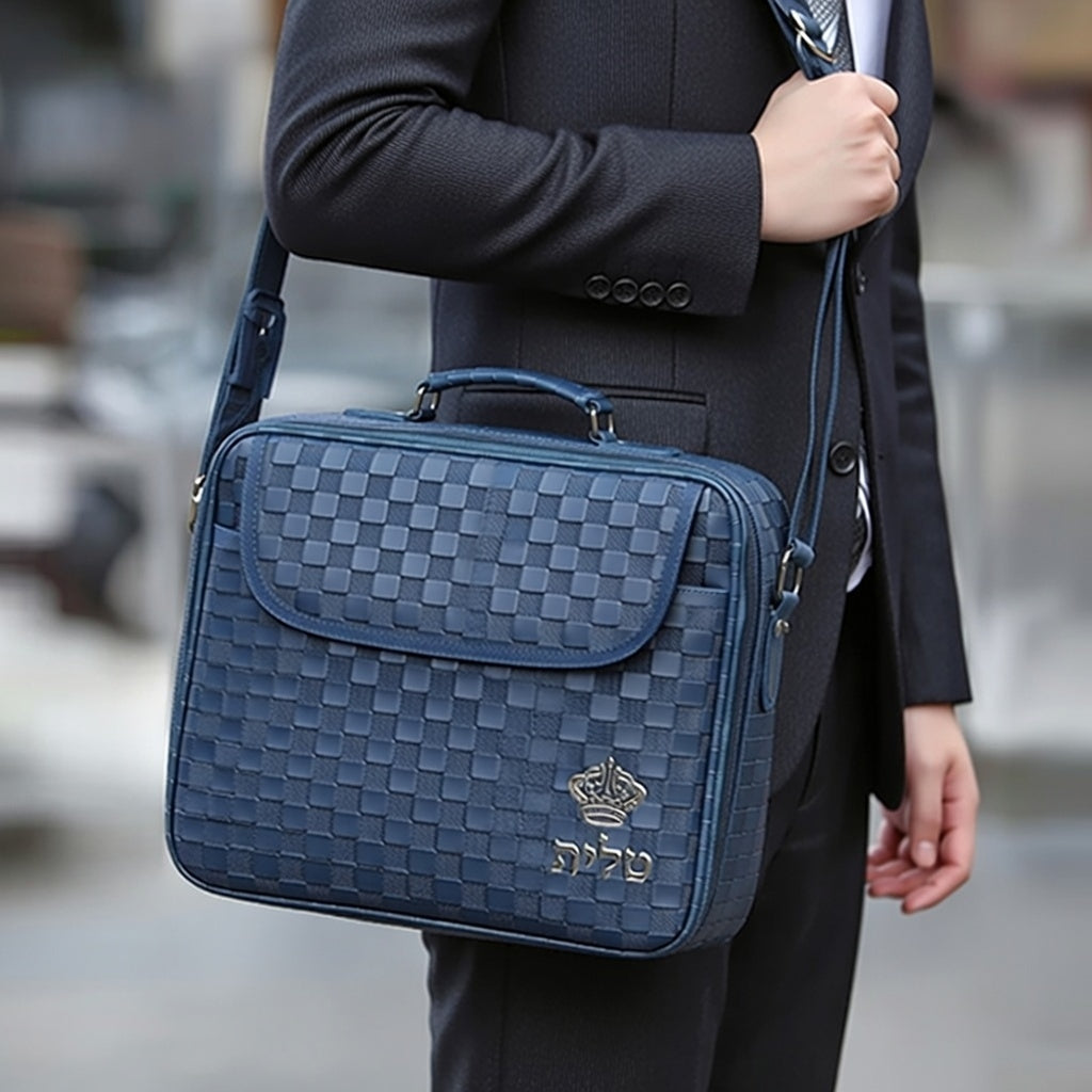 תיק טלית גדול גוון כחול כהה פיו מפואר אותיות בולטות "כתר" 43X36 ס"מ